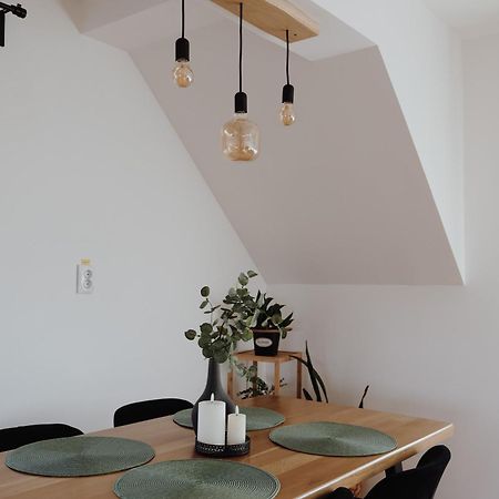 Doux Apartman Odorheiu Secuiesc Buitenkant foto